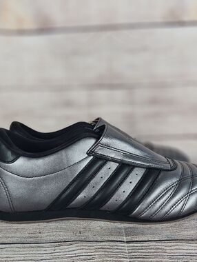 adidas Taekwondo Slip On Womens Black Silver Sneakers Shoes JS4024 Size 12